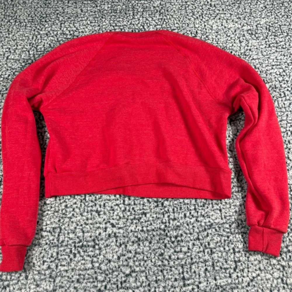WHERE IM FROM Portland Cropped Red Sweatshirt Women's Size L Long Sleeve NWT‎ - Picture 6 of 6